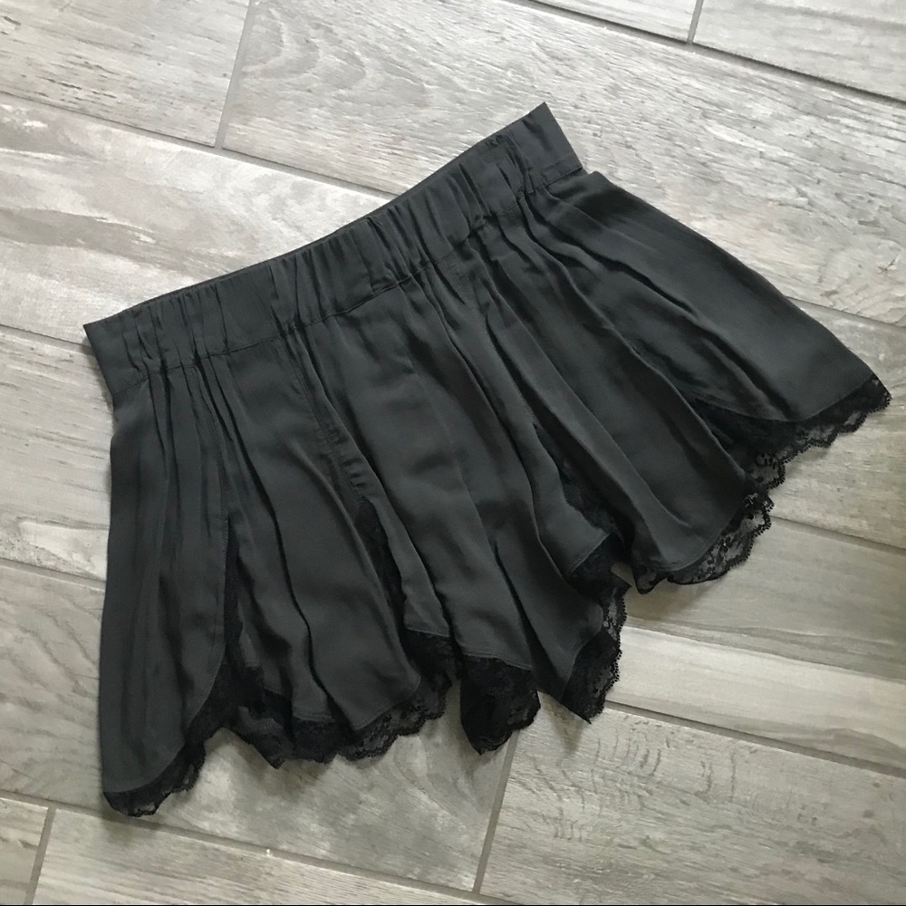 NWT Free People Tap Shorts - Picture 2 of 3